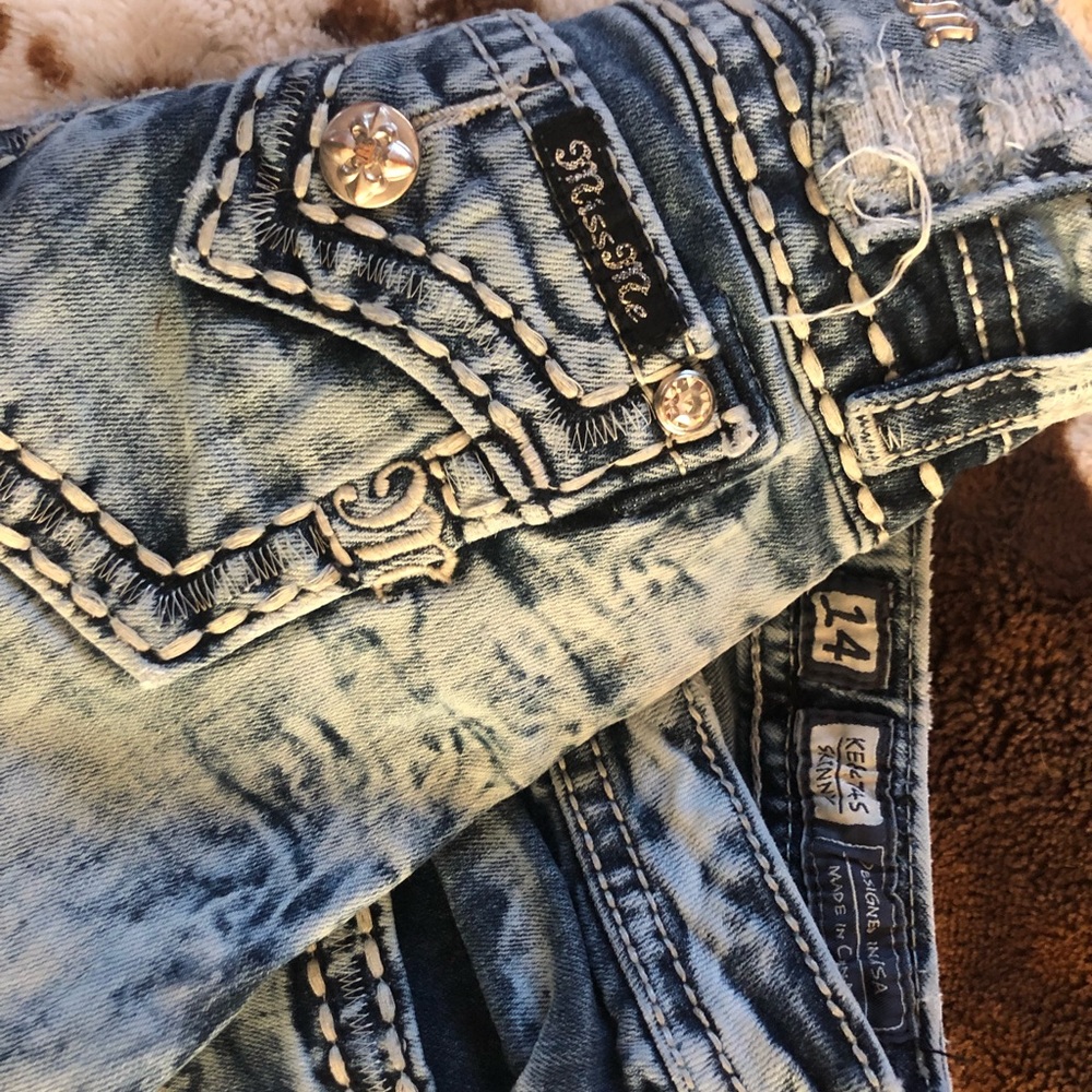 Girls miss me jeans